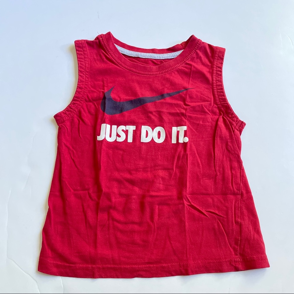 Nike tank